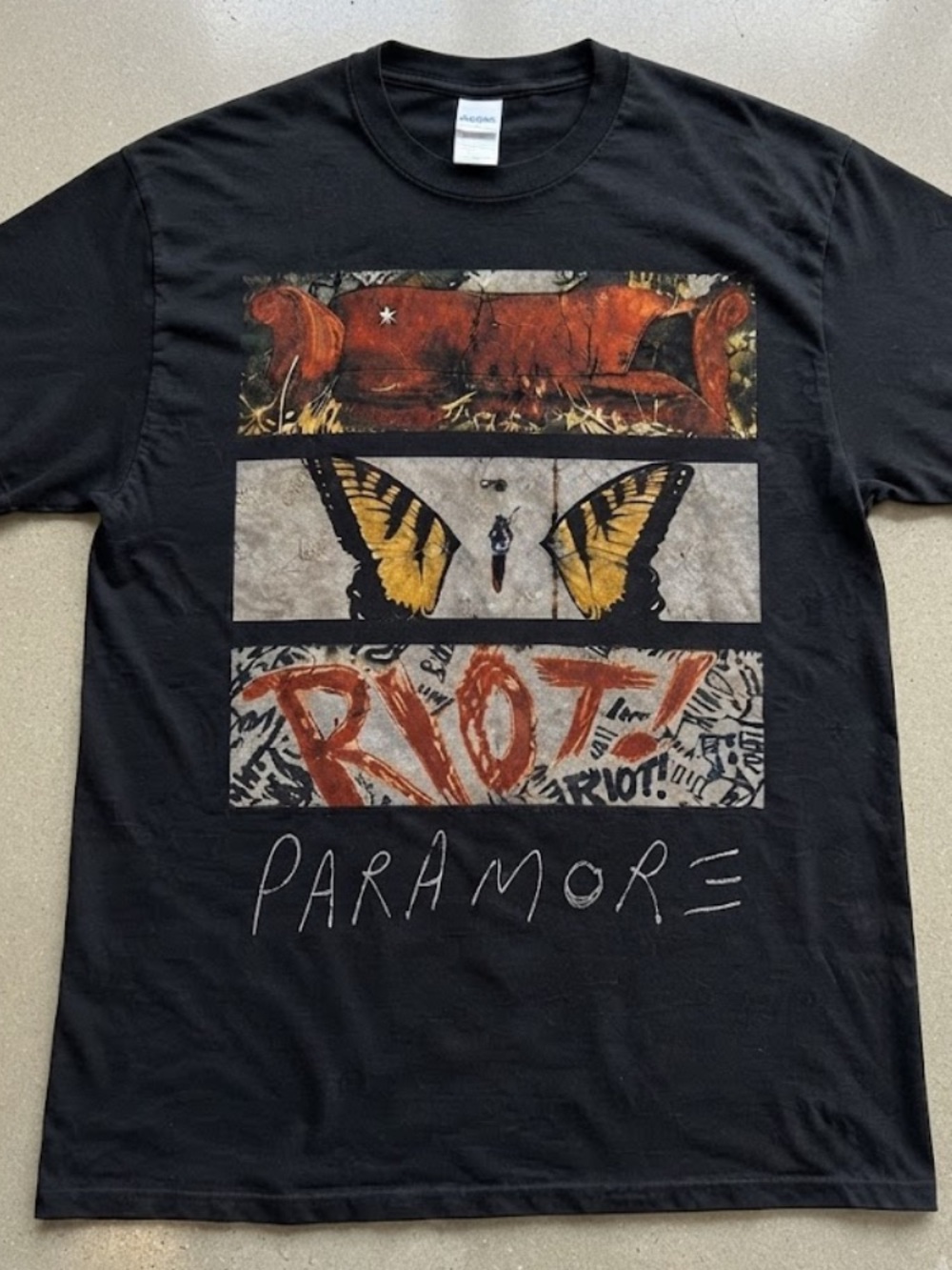 Paramore Riot! Album Cover Couch Butterflies Vintage Black T-Shirt